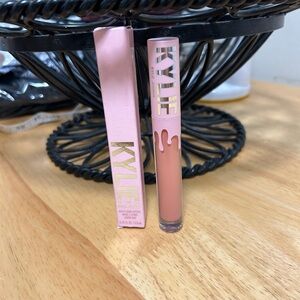 Kylie 820 ANOTHER DAY ANOTHER NUDE Matte Liquid Lipstick 0.10 fl.oz ~NEW & Fresh